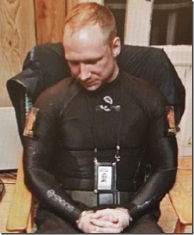 Breivik blir avhørt