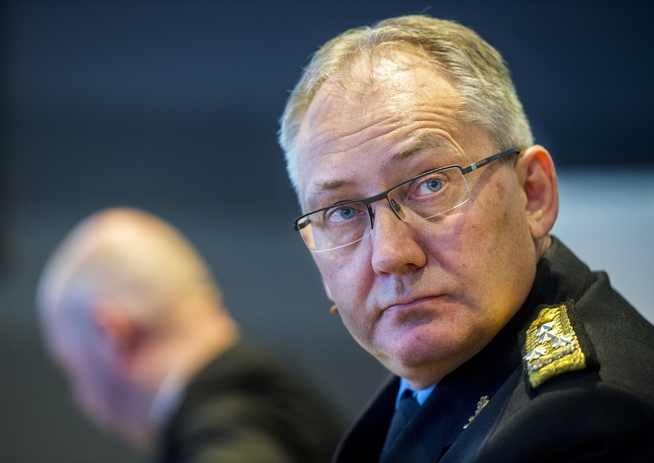 Odd-Reidar Humlegård har fått jobben med å redde tilliten til politiet etter skandalen der ledelsen i politiet i Bergen nektet å etterforske og arrestere topper i narkotikaomsetningens næringspyramide.